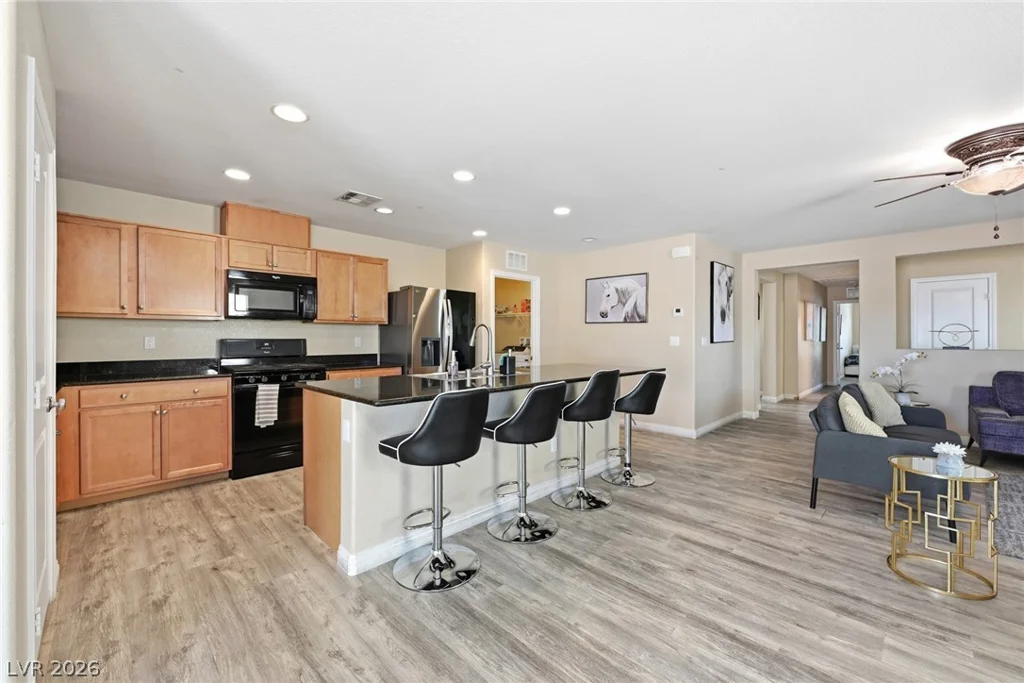 7852 Hamilton Pool, Las Vegas, NV 89113