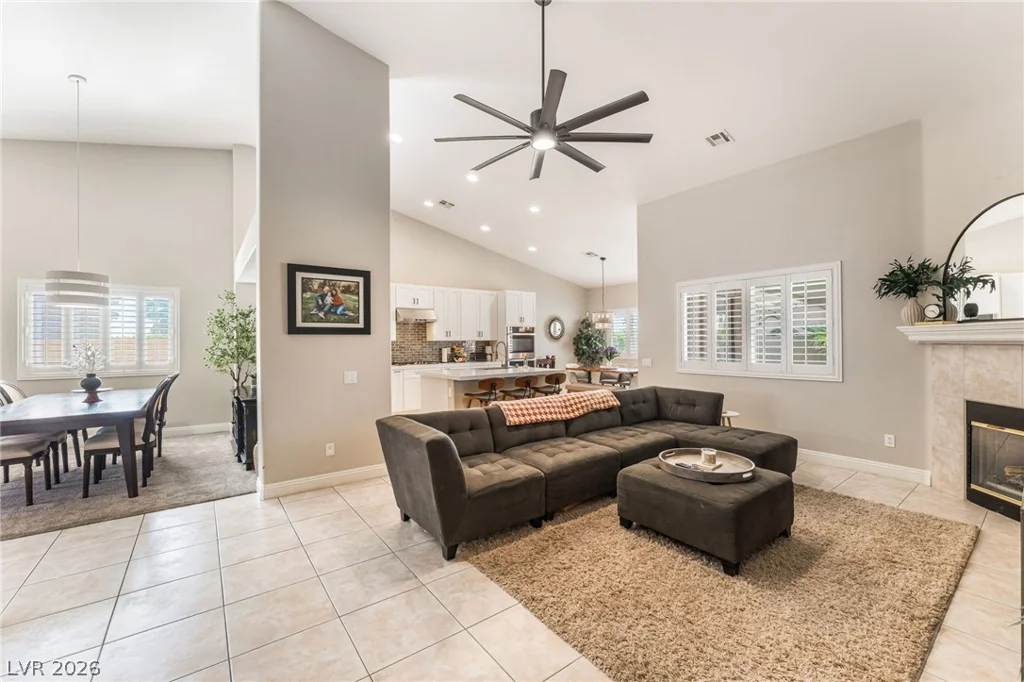 11209 Dell Cliffs, Las Vegas, NV 89144