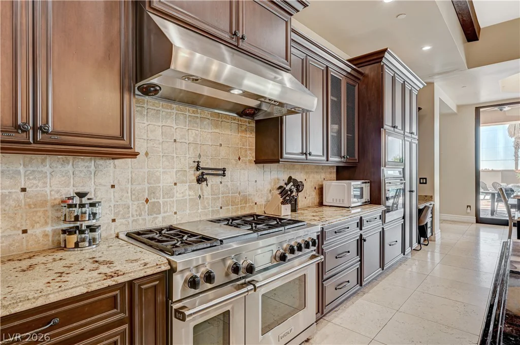 6160 El Camino, Las Vegas, NV 89118