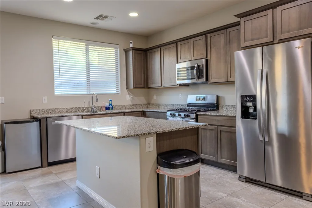 5336 mountain garland, North Las Vegas, NV 89081