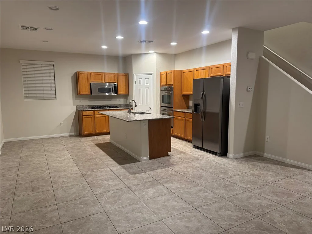 3023 San Mamete, Las Vegas, NV 89141
