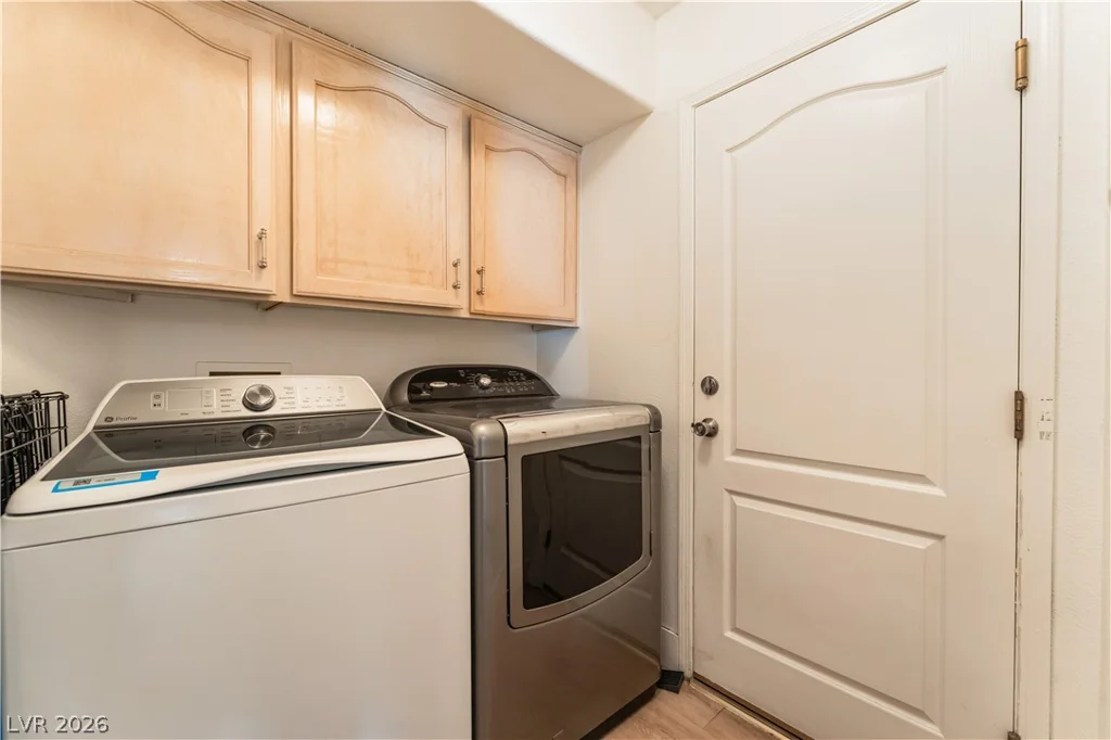 2421 Ivy Garden, Las Vegas, NV 89134