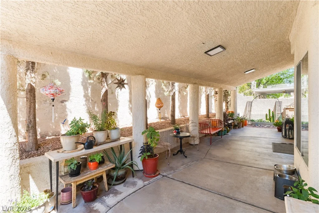2421 Ivy Garden, Las Vegas, NV 89134