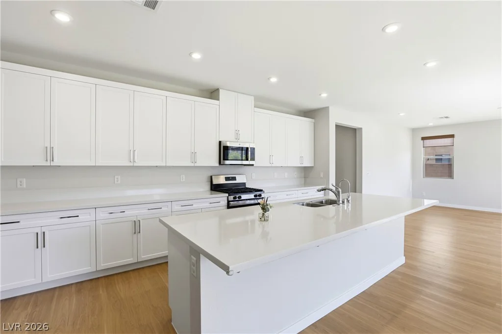 6938 Fordham Creek, North Las Vegas, NV 89084