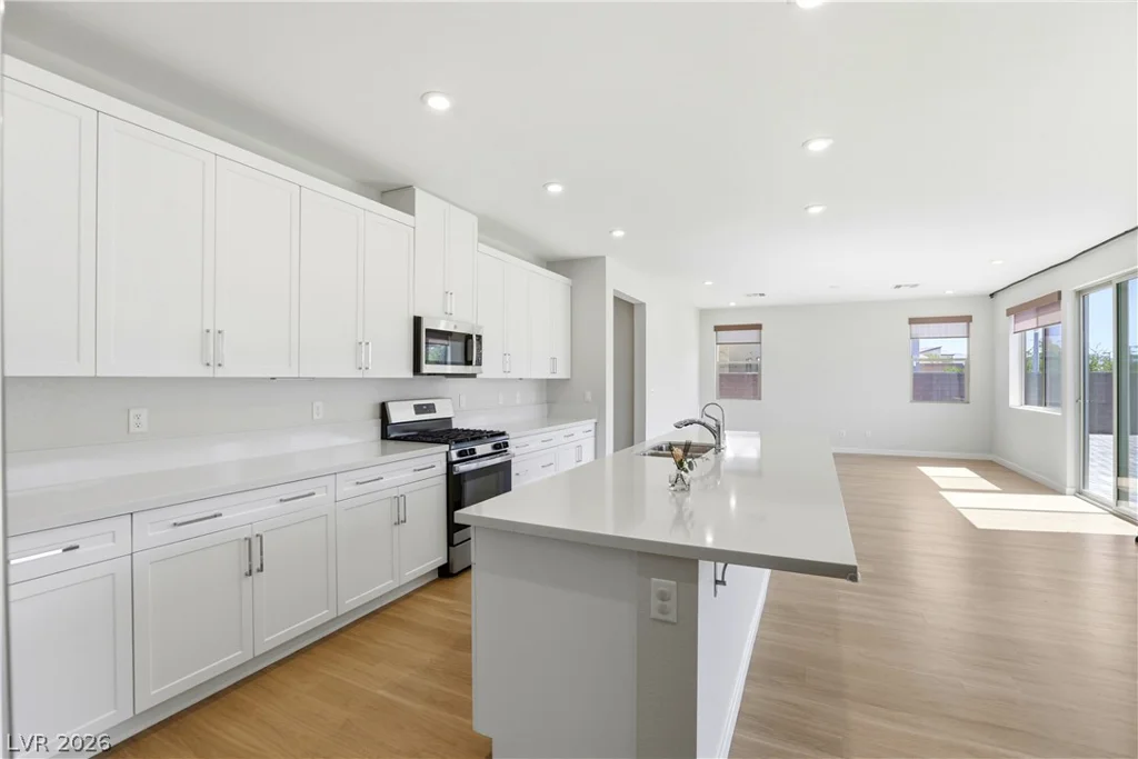 6938 Fordham Creek, North Las Vegas, NV 89084