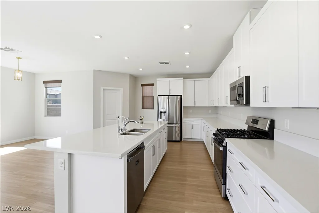 6938 Fordham Creek, North Las Vegas, NV 89084