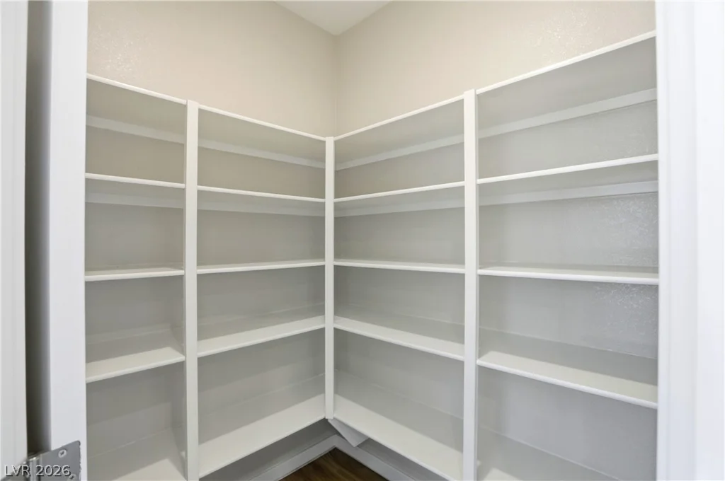 6938 Fordham Creek, North Las Vegas, NV 89084