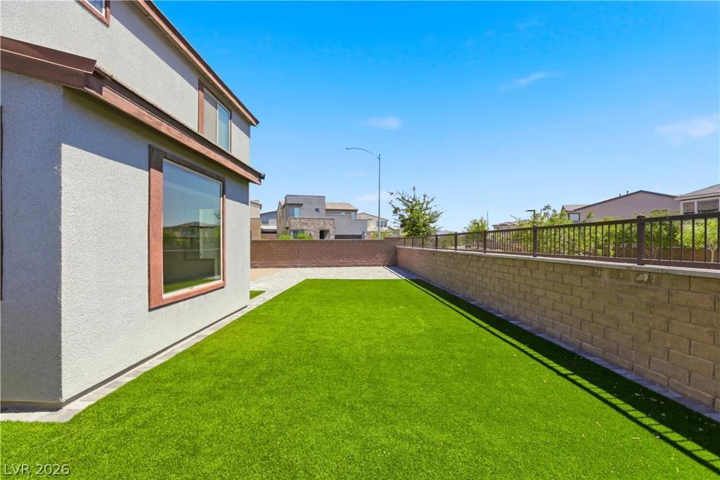 6938 Fordham Creek, North Las Vegas, NV 89084