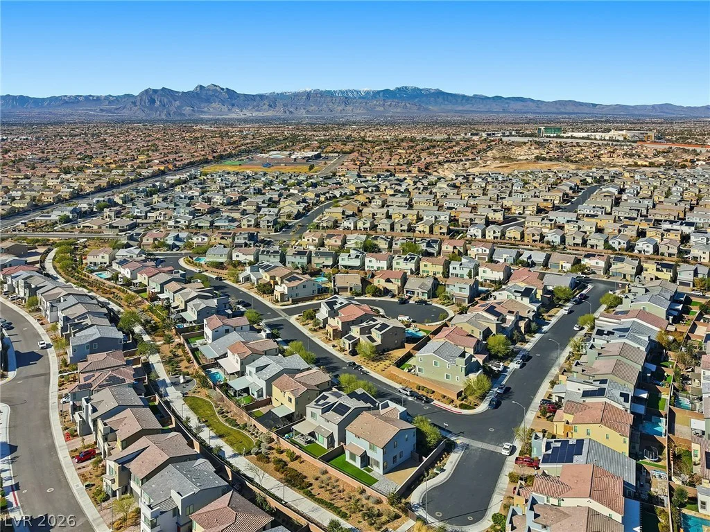 6938 Fordham Creek, North Las Vegas, NV 89084