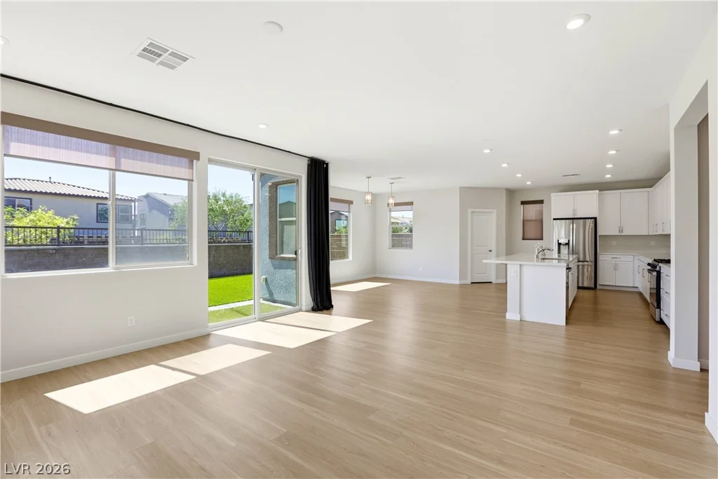 6938 Fordham Creek, North Las Vegas, NV 89084