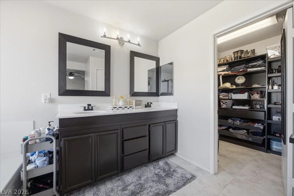 8532 Caddy Corner, Las Vegas, NV 89139