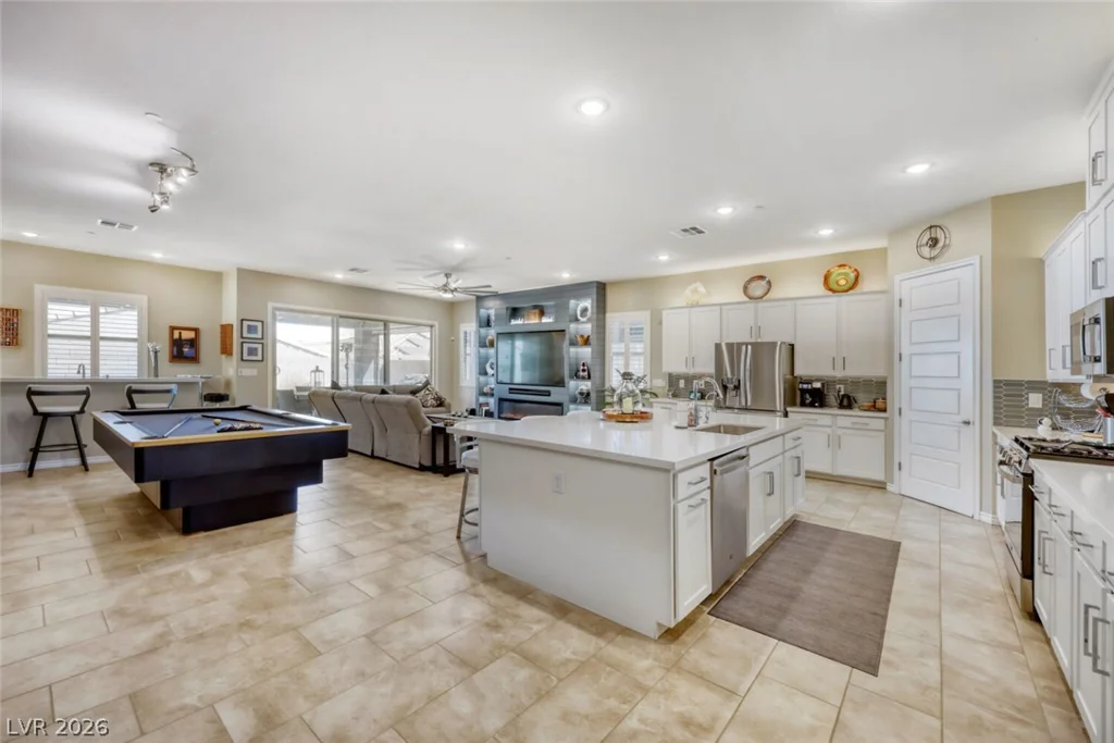 346 Torrelli Falls, Henderson, NV 89011