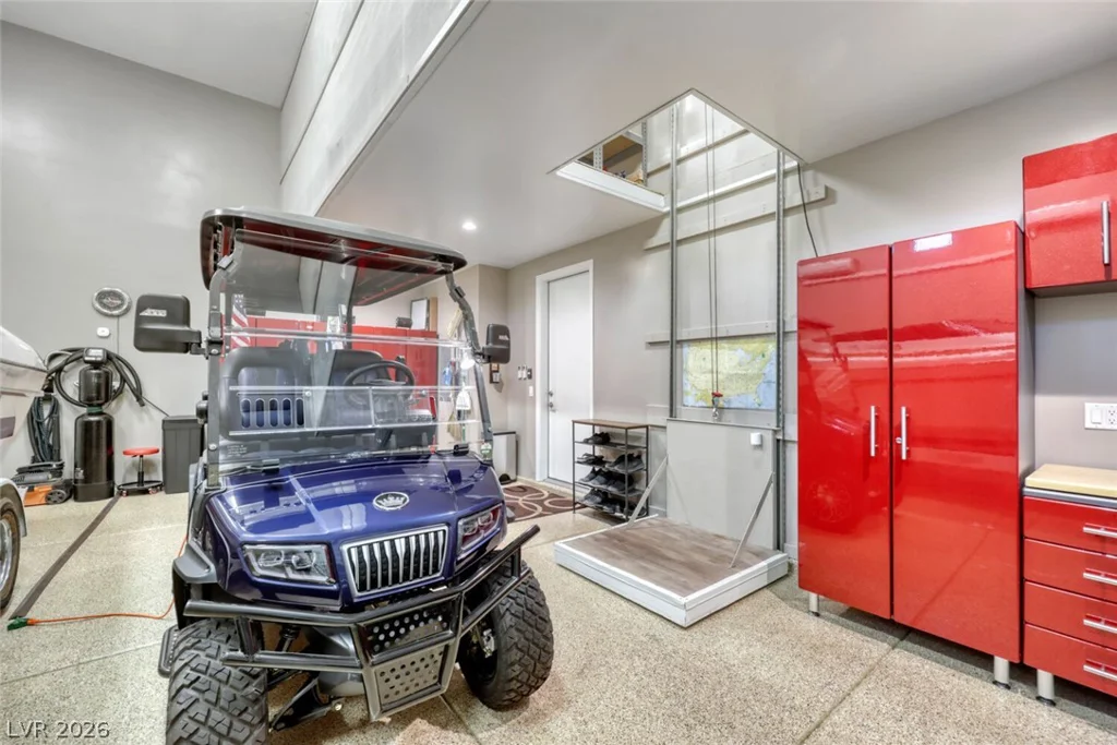 346 Torrelli Falls, Henderson, NV 89011