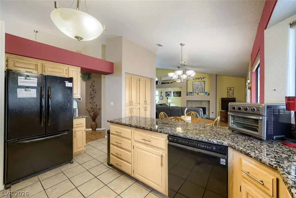 9536 Cliff View, Las Vegas, NV 89117