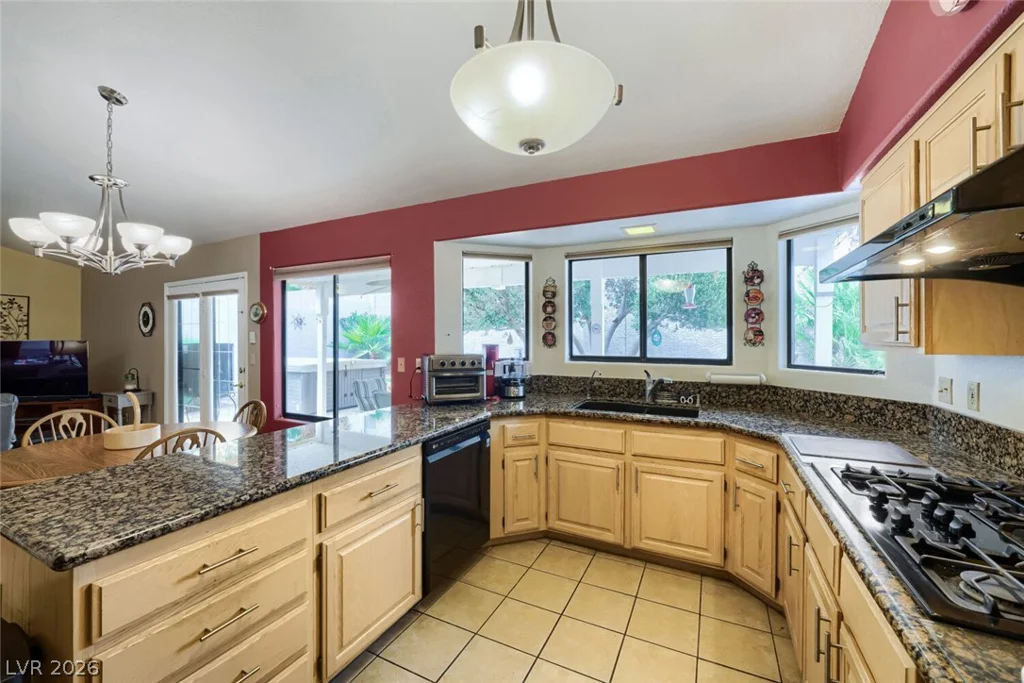 9536 Cliff View, Las Vegas, NV 89117