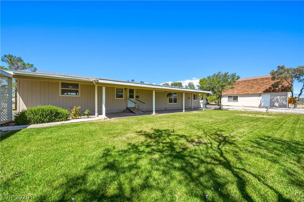 5461 Navajo, Pahrump, NV 89061