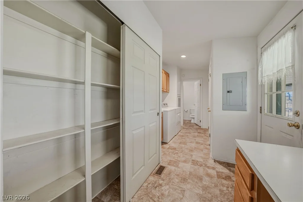 5461 Navajo, Pahrump, NV 89061