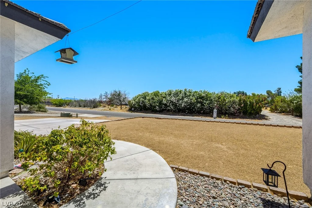 5860 Santovito, Pahrump, NV 89061