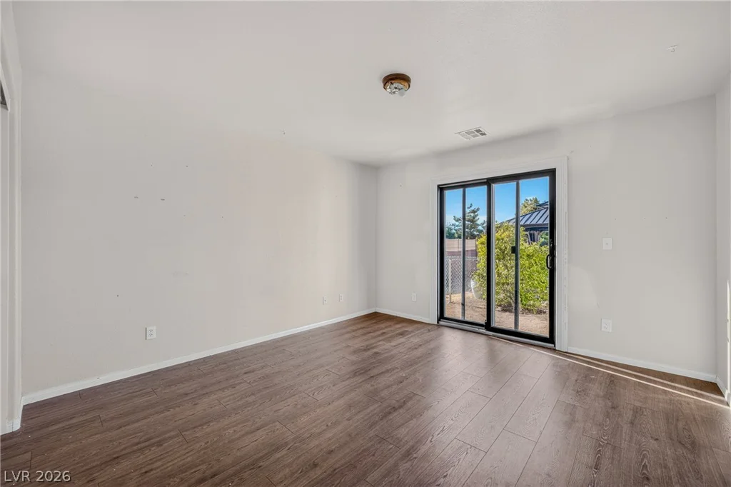 5860 Santovito, Pahrump, NV 89061