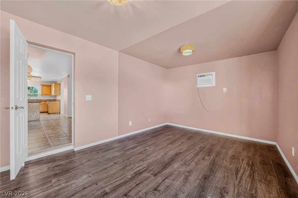 5860 Santovito, Pahrump, NV 89061