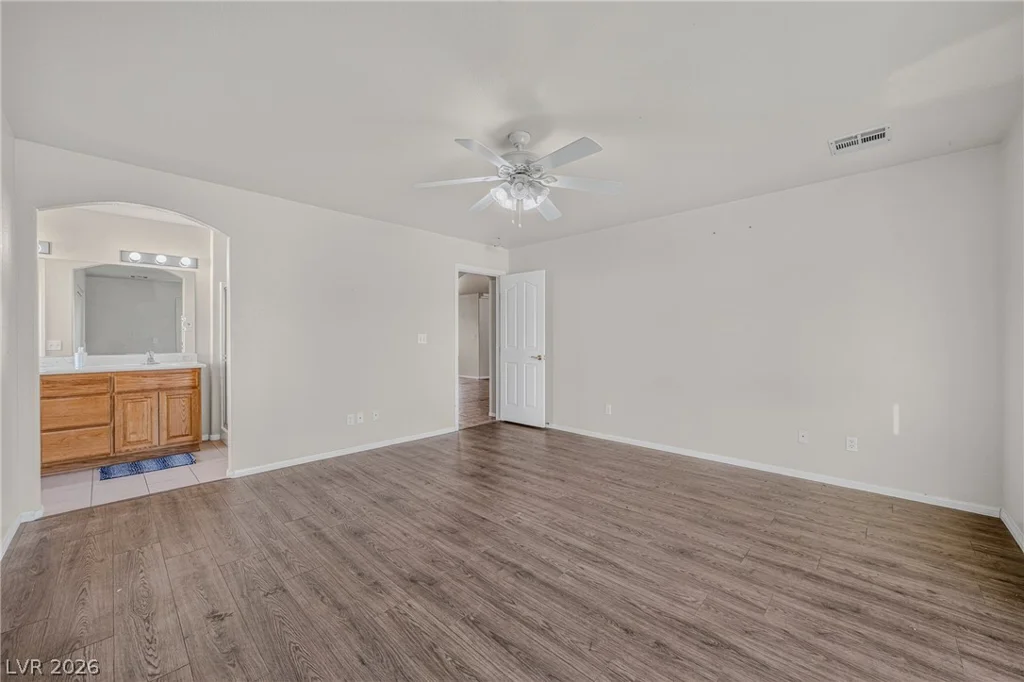 5860 Santovito, Pahrump, NV 89061