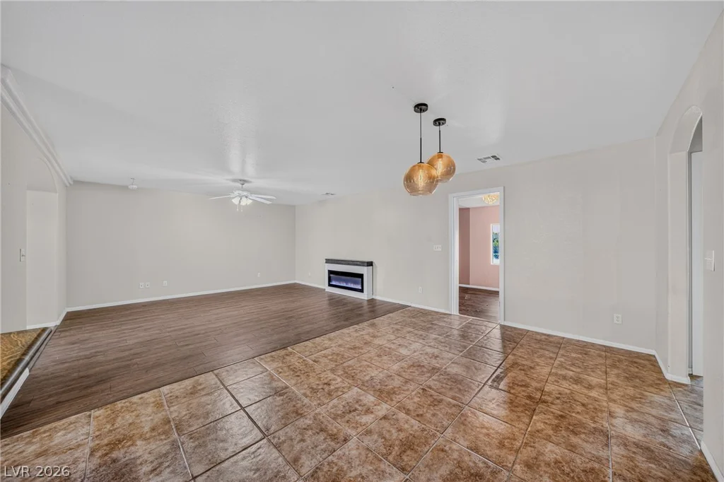 5860 Santovito, Pahrump, NV 89061