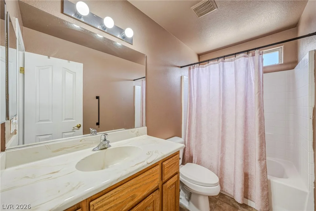 5860 Santovito, Pahrump, NV 89061
