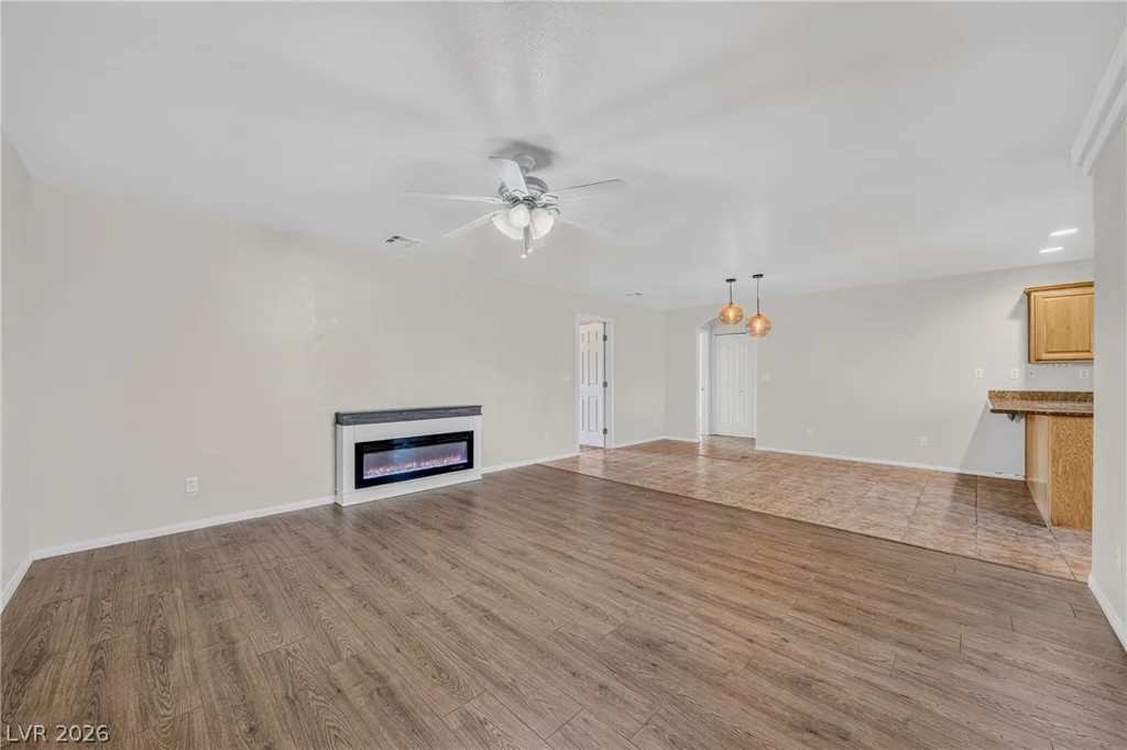 5860 Santovito, Pahrump, NV 89061