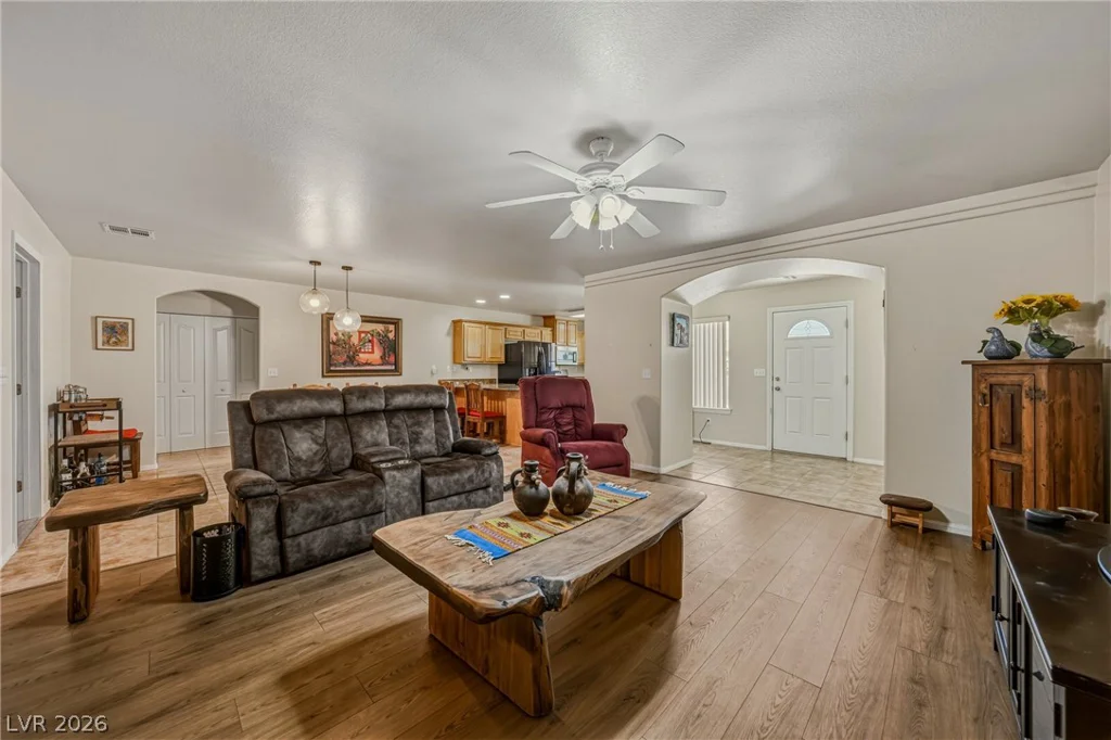 5860 Santovito, Pahrump, NV 89061