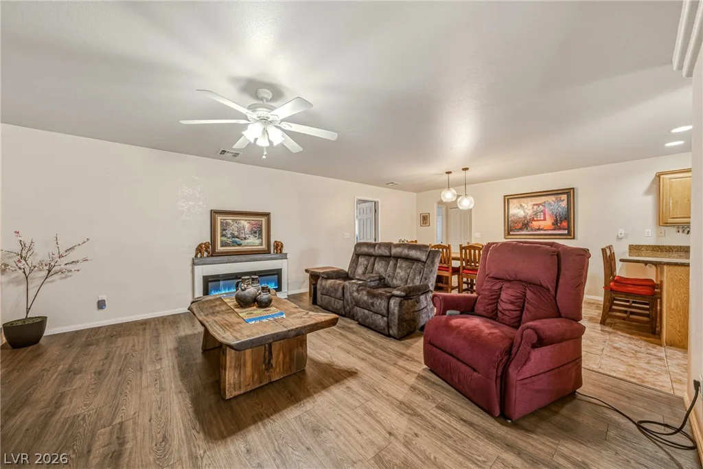 5860 Santovito, Pahrump, NV 89061