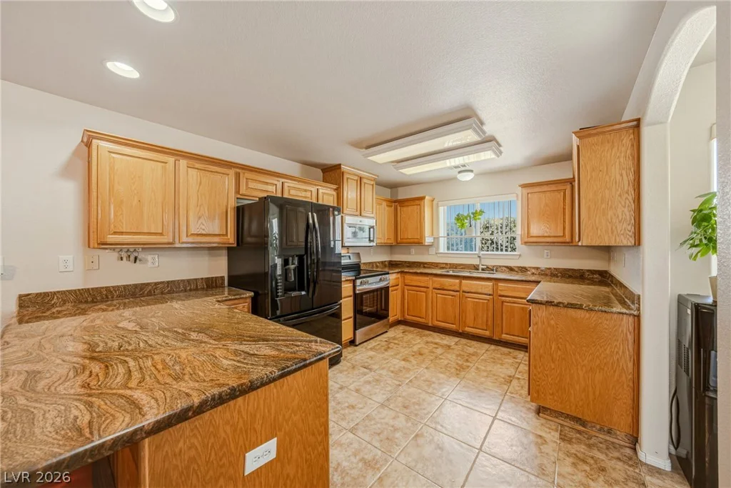 5860 Santovito, Pahrump, NV 89061