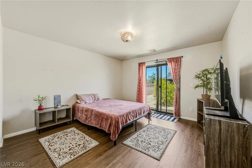 5860 Santovito, Pahrump, NV 89061