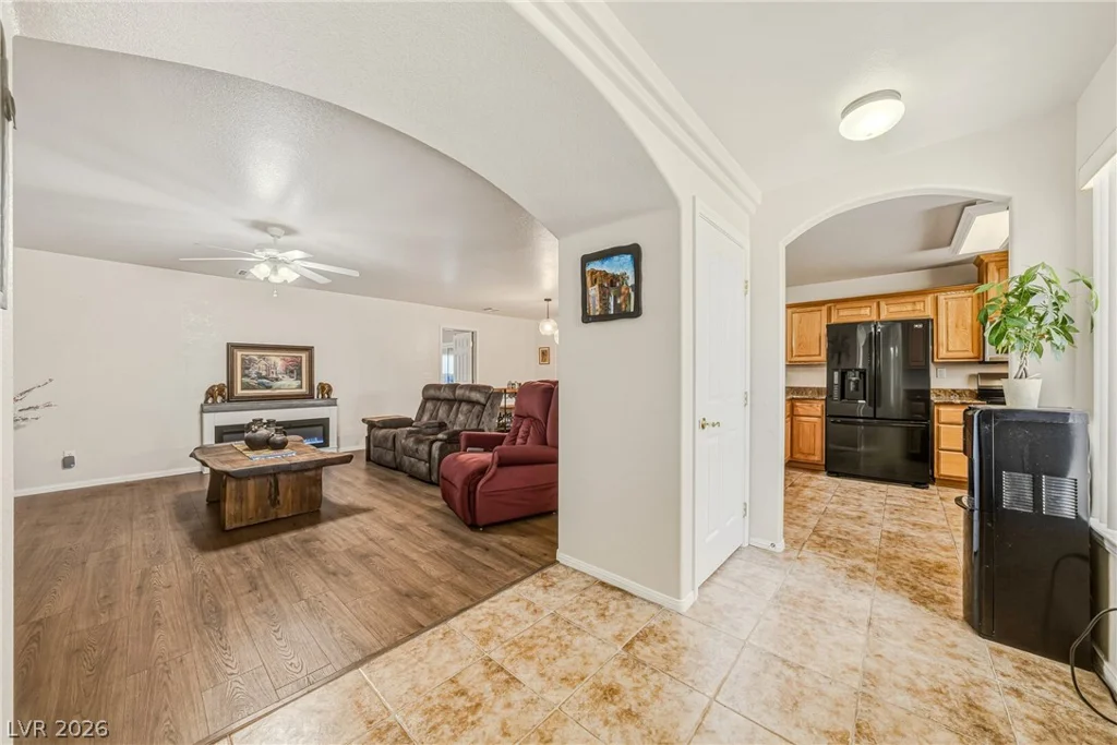 5860 Santovito, Pahrump, NV 89061