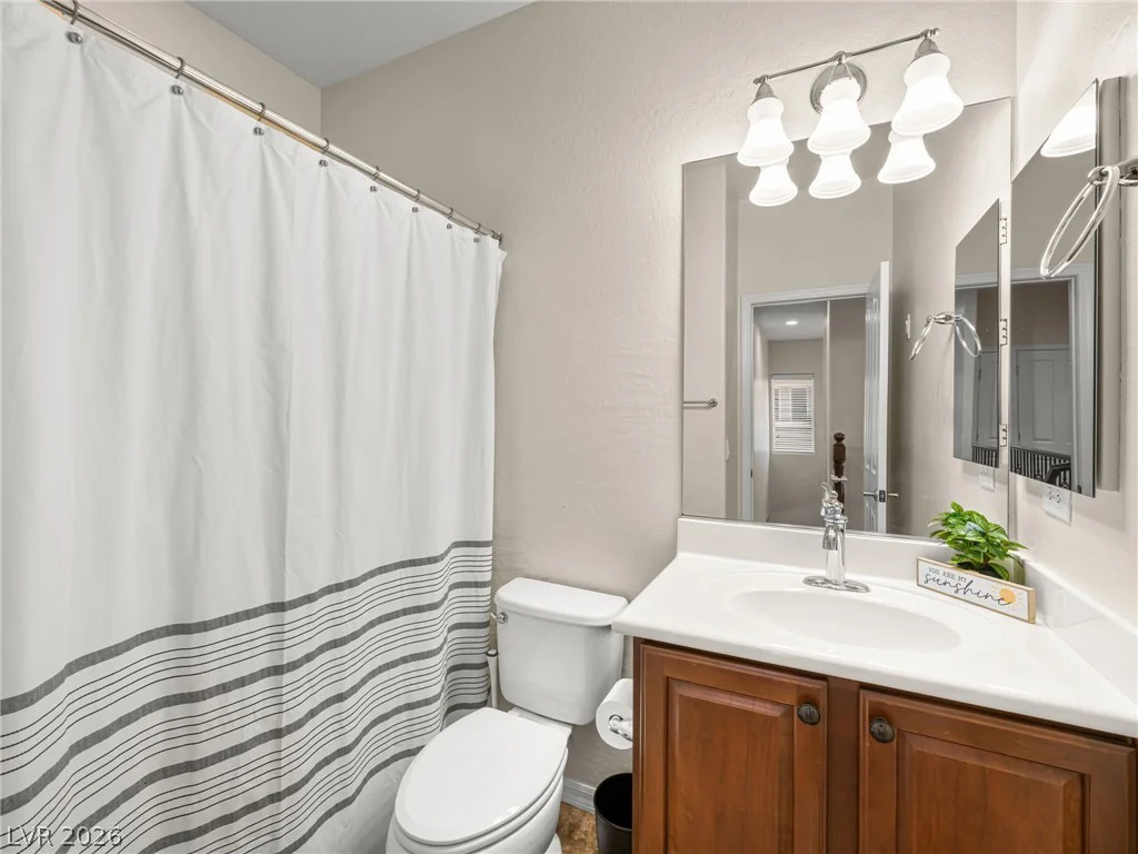 10653 Agate Knoll, Las Vegas, NV 89135