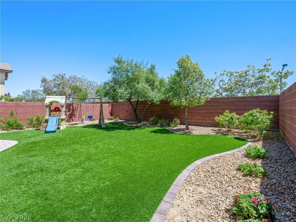 10653 Agate Knoll, Las Vegas, NV 89135