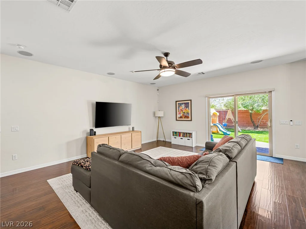 10653 Agate Knoll, Las Vegas, NV 89135