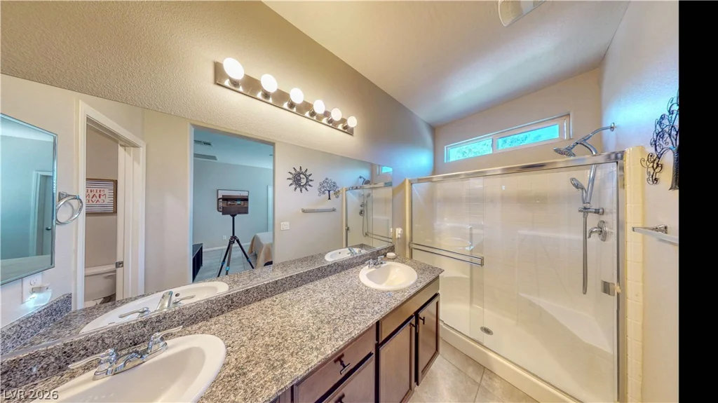 7728 Bandon Cliffs, North Las Vegas, NV 89084