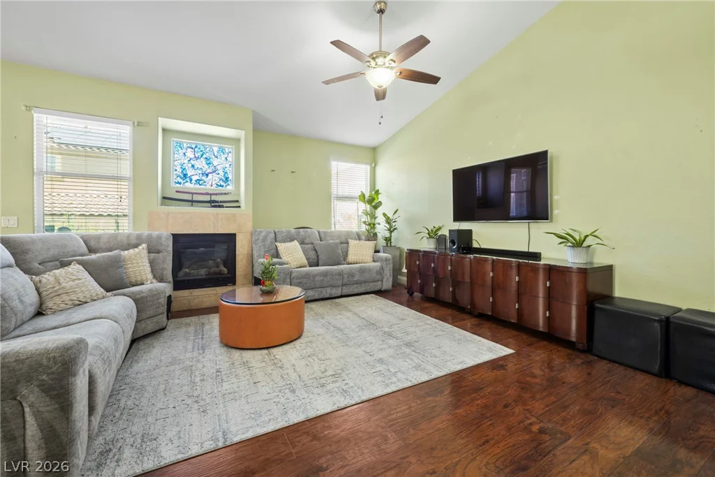 3560 Cupecoy Point, Las Vegas, NV 89141
