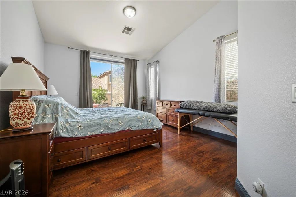 3560 Cupecoy Point, Las Vegas, NV 89141