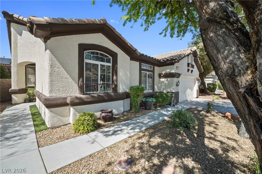 3560 Cupecoy Point, Las Vegas, NV 89141