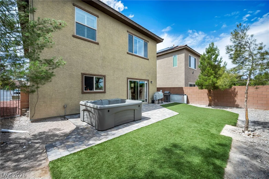 7630 Phoenix Peak, Las Vegas, NV 89166
