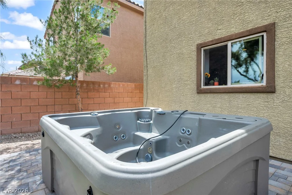 7630 Phoenix Peak, Las Vegas, NV 89166