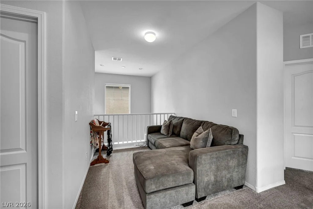 7630 Phoenix Peak, Las Vegas, NV 89166