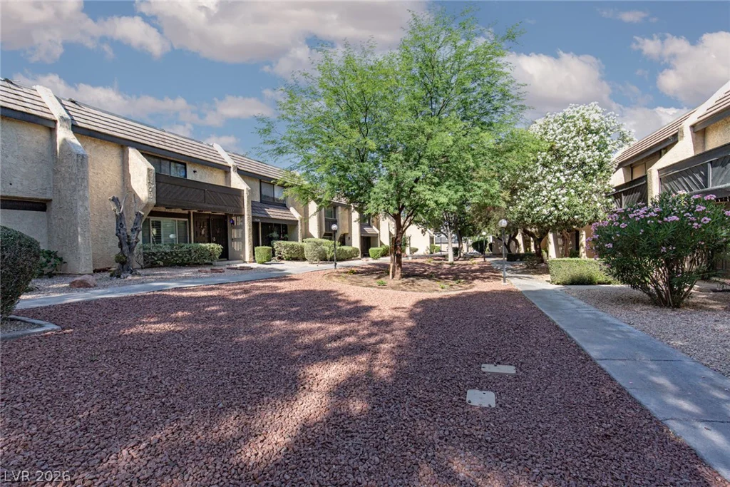 3233 Kinsale, Las Vegas, NV 89121