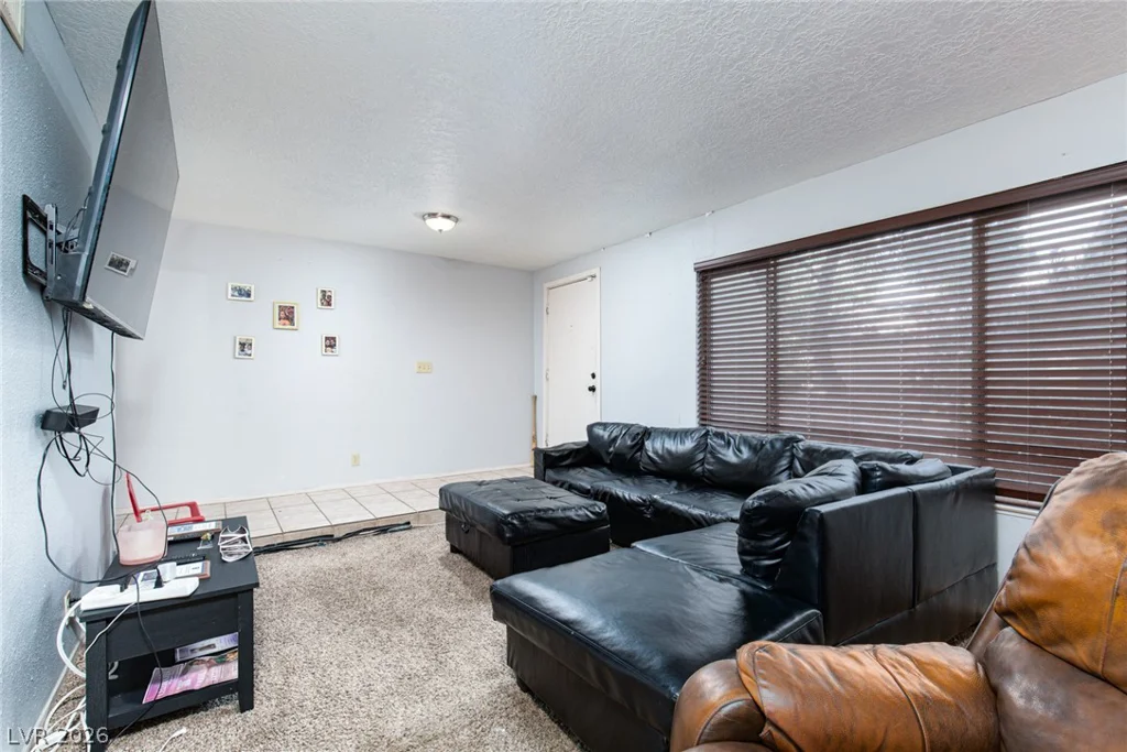 3233 Kinsale, Las Vegas, NV 89121