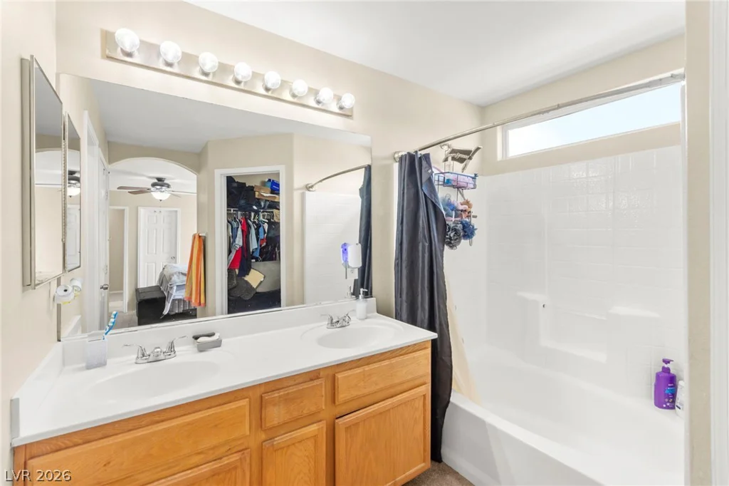 7449 Bouquet Canyon, Las Vegas, NV 89139