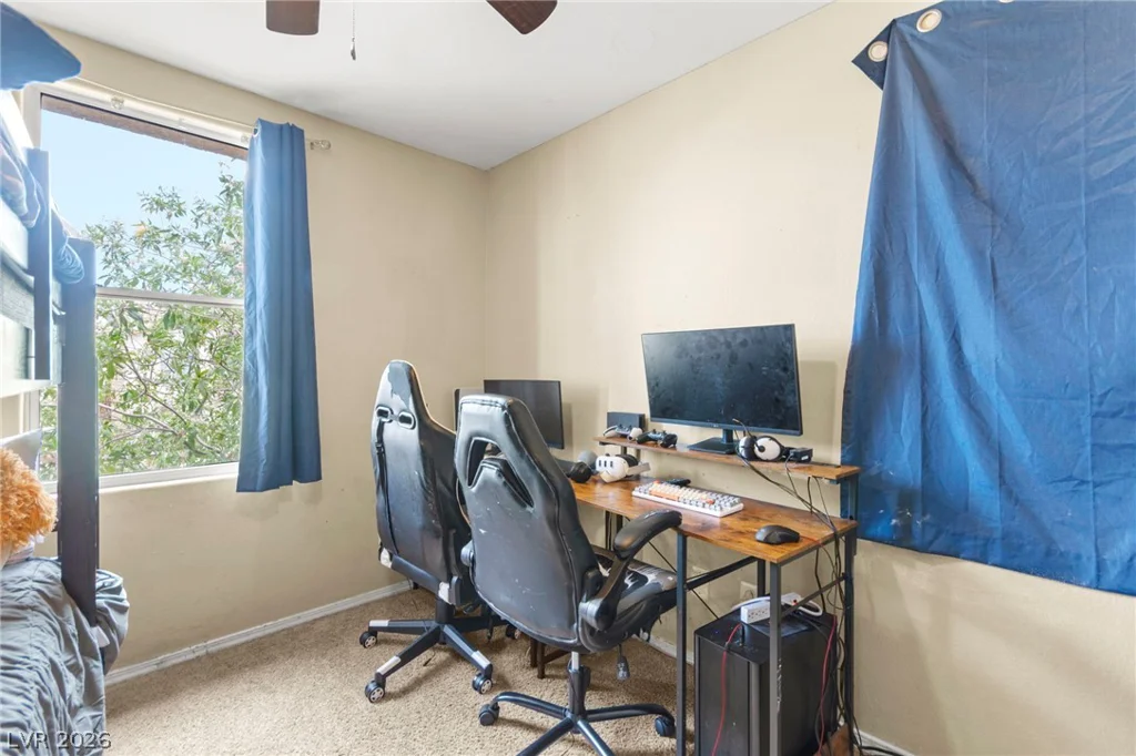 7449 Bouquet Canyon, Las Vegas, NV 89139