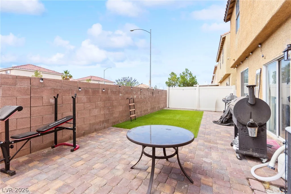 7449 Bouquet Canyon, Las Vegas, NV 89139