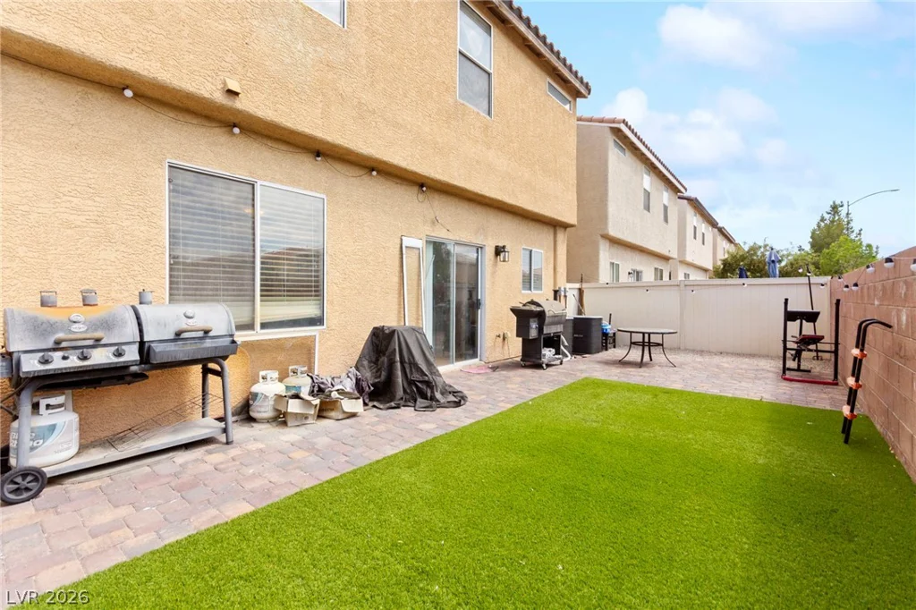 7449 Bouquet Canyon, Las Vegas, NV 89139