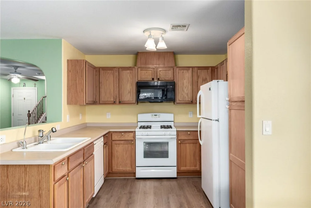 6542 Escatawpa Bay, Las Vegas, NV 89122